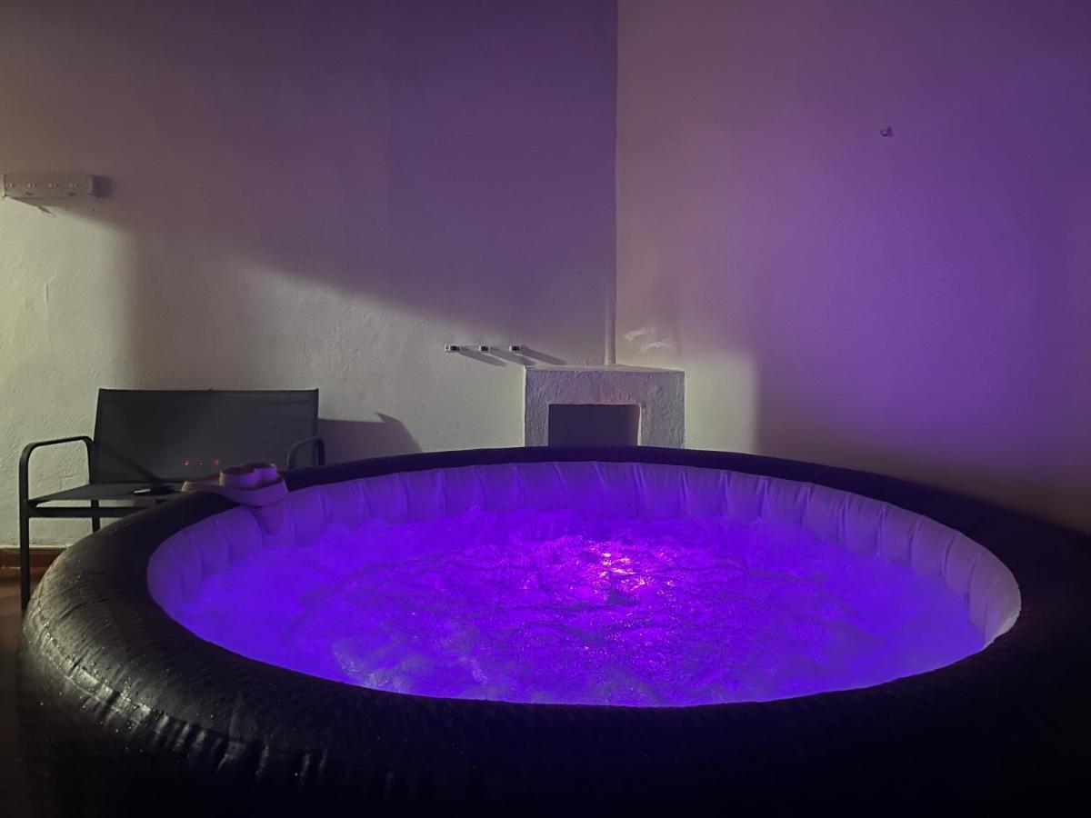 Erjos-El Tanque Monte Del Agua Houseヴィラ エクステリア 写真